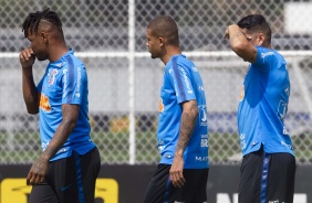 Mateus, João Victor e Ralf no treinamento desta terça-feira no CT Joaquim Grava