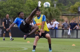 Renê Jr e Bruno Méndez no treinamento desta terça-feira no CT Joaquim Grava