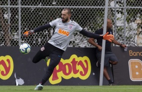 Walter no treinamento desta terça-feira no CT Joaquim Grava