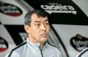 Treinador Fábio Carille no jogo contra o Cruzeiro, pelo Campeonato Brasileiro