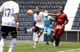 Vitinho em partida contra o Ituano pelo Campeonato Paulista Sub-20