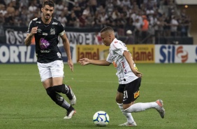 Jovem Janderson durante jogo contra o Santos, na Arena Corinthians, pelo Brasileiro