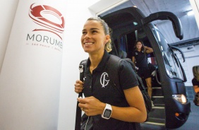 Tamires chega ao estádio para duelo contra o São Paulo, pela final do Paulista
