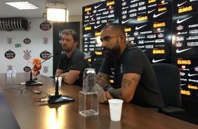 Dulio e Coelho na coletiva ps-treino nesta tera-feira no CT