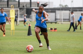 Jogadoras do Corinthians Feminino realizam treinamento no CT da base