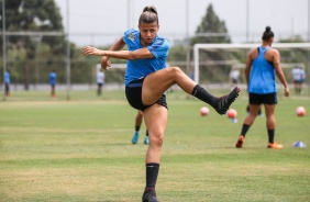 Jogadoras do Corinthians Feminino realizam treinamento no CT da base