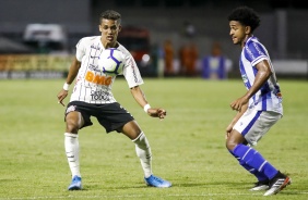 Pedrinho durante jogo contra o CSA, pelo Campeonato Brasileiro