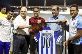 Pedrinho  homenageado pelo CSA, seu primeiro clube