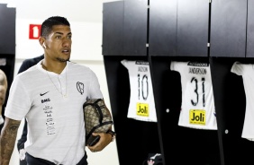 Ralf no vestirio antes do jogo contra o CSA, pelo Brasileiro