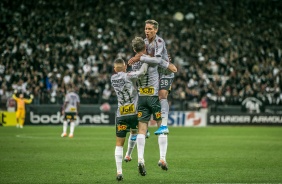 Jogadores do Timo durante partida contra o Fortaleza, pelo Brasileiro, na Arena Corinthians