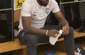 Manoel no vestirio da Arena Corinthians antes do duelo contra o Fortaleza