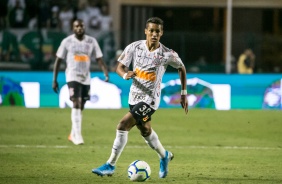 Pedrinho durante Drbi, contra o Palmeiras, no Pacaembu