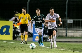Vital durante Dérbi, contra o Palmeiras, no Pacaembu