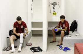 Boselli e Gabriel no vestiário do Pacaembu preparando-se para o Dérbi