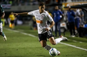 Mateus Vital durante o Dérbi deste sábado, no Pacaembu