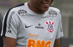 Matheus Jesus no último treino antes do jogo contra o Palmeiras