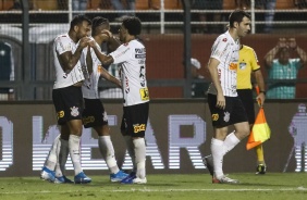 Michel marcou o gol do Corinthians contra o Palmeiras, no Pacaembu