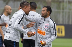 Urso e Sornoza no último treino antes do jogo contra o Palmeiras