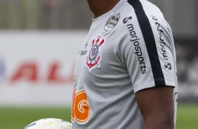 Vagner Love no último treino antes do jogo contra o Palmeiras
