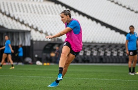 Crivelari durante treino de reconhecimento do gramado da Arena Corinthians