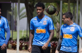 Gil e Fagner no ltimo treinamento antes do jogo contra o Internacional