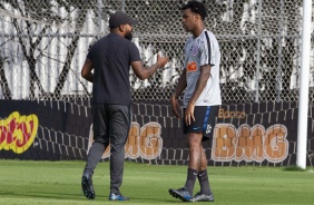 Coelho e Gil no treinamento desta quinta-feira no CT Joaquim Grava