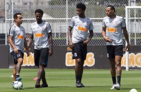 Jadson, Ren, Gil e Gustavo no ltimo treino antes do jogo contra o Botafogo, pelo Brasileiro