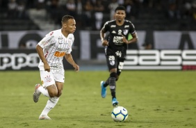 Janderson durante partida contra o Botafogo, no estádio Nilton Santos
