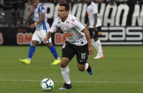 Jadson na vitória sobre o Avaí, na Arena Corinthians, pelo Brasileirão