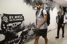 Bruno Méndez chega à Arena Corinthians para duelo contra o Avaí, pelo Brasileirão
