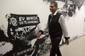 Kalil chega à Arena Corinthians para duelo contra o Avaí, pelo Brasileirão
