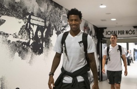 Gil chega à Arena Corinthians para duelo contra o Avaí, pelo Brasileirão