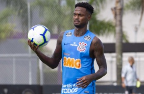 Ren Jnior no treinamento do Corinthians desta sexta-feira, no CT Joaquim Grava