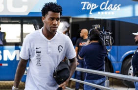 Gil chega ao estádio Independência para jogo contra o Atlético Mineiro