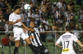 Gustavo durante jogo com o Atlético-MG, pelo Campeonato Brasileiro