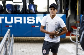 Pedrinho chega ao estádio Independência para jogo contra o Atlético Mineiro