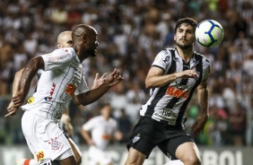 Vagner Love durante jogo com o Atlético-MG, pelo Campeonato Brasileiro