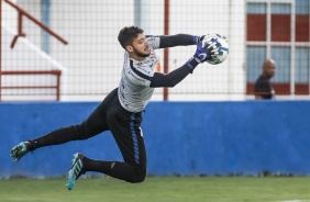 Caíque França no último treino do Corinthians antes do jogo contra o Ceará, em Fortaleza