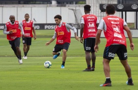 Gabriel voltam aos treinos para último compromisso do Timão no ano
