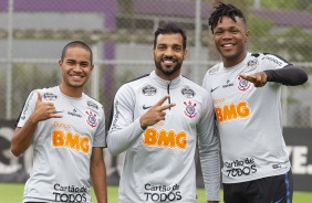 Jogadores do Corinthians voltam aos treinos para último compromisso do Timão no ano
