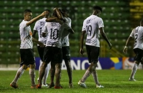 Xavier marcou o primeiro gol do Corinthians contra o Retr, pela Copinha 2020