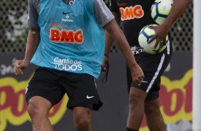 Camacho durante atividades do Corinthians nesta quinta-feira no CT Joaquim Grava