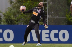 Goleiro Walter no treino desta manhã no CT Joaquim Grava