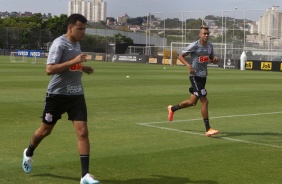 Sidcley e Cantillo no treino desta manh no CT Joaquim Grava