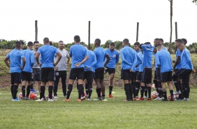 Elenco corinthiano no treino do Sub-20 para duelo contra o Cuiabá, pela Copinha