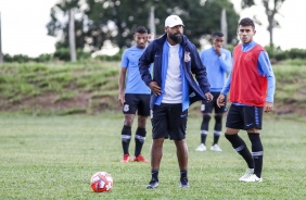 Coelho e Guilherme no treino do Sub-20 para duelo contra o Cuiabá, pela Copinha