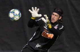 Arqueiro Cássio no primeiro treino do Corinthians nos EUA