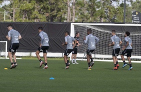 Jogadores do Corinthians no treino em solo americano para estreia no Torneio da Flórida