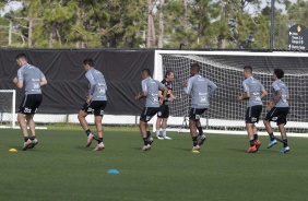 Jogadores do Corinthians no treino em solo americano para estreia no Torneio da Flrida