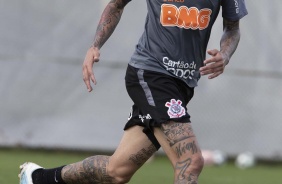 Meia Luan no treino em solo americano para estreia no Torneio da Flrida